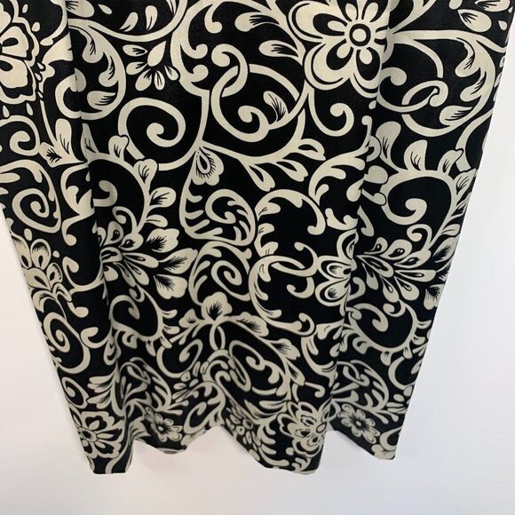 London Times Sleeveless V neck V Back Midi Dress - Picture 5 of 7